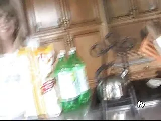 ულამაზესი ცხელი წიწილა ვანესა ვერაკრუსი ეშვება