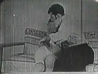 მომხიბლავი პატარა აზიელი მაძლევს საშუალებას ვიყო jizz მის ძირებზე მშვენიერი პატარა აზიელი მაძლევს საშუალებას jizz მის ძირებზე